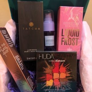 HIGH-END MAKEUP & LUXURY SKINCARE MYSTERY BOX!